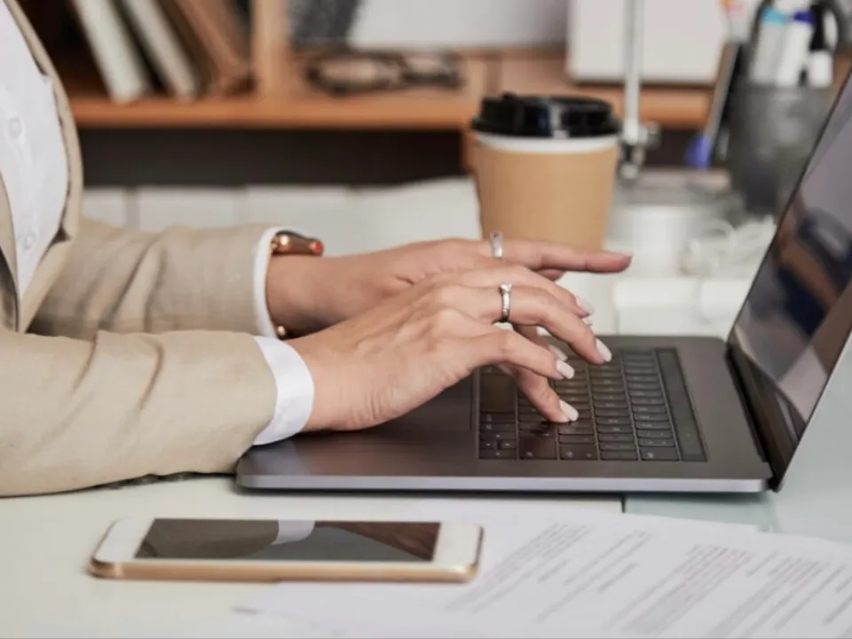 «Появятся художники, блогеры и певцы»: выяснилось, как сокращение рабочих часов повлияет на россиян