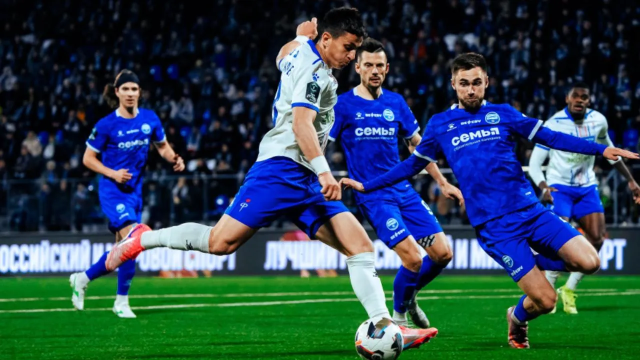 «Факел» близок к РПЛ, яркая «Родина», Березуцкого могут уволить: что происходит в Первой лиге