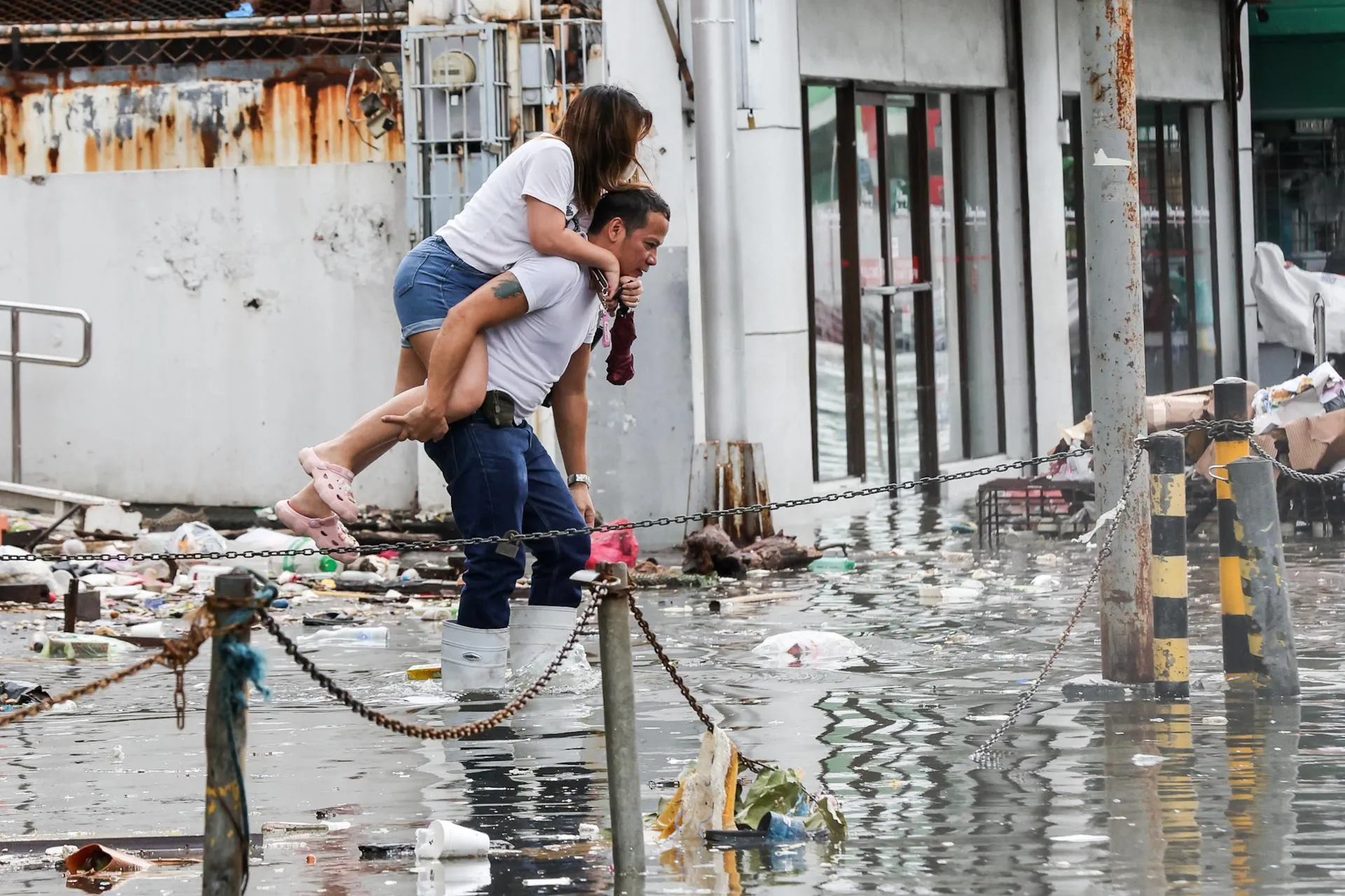 ROUELLE UMALI/XinHua