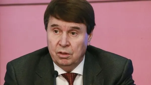Цеков опроверг ущемление прав крымчан с украинскими паспортами