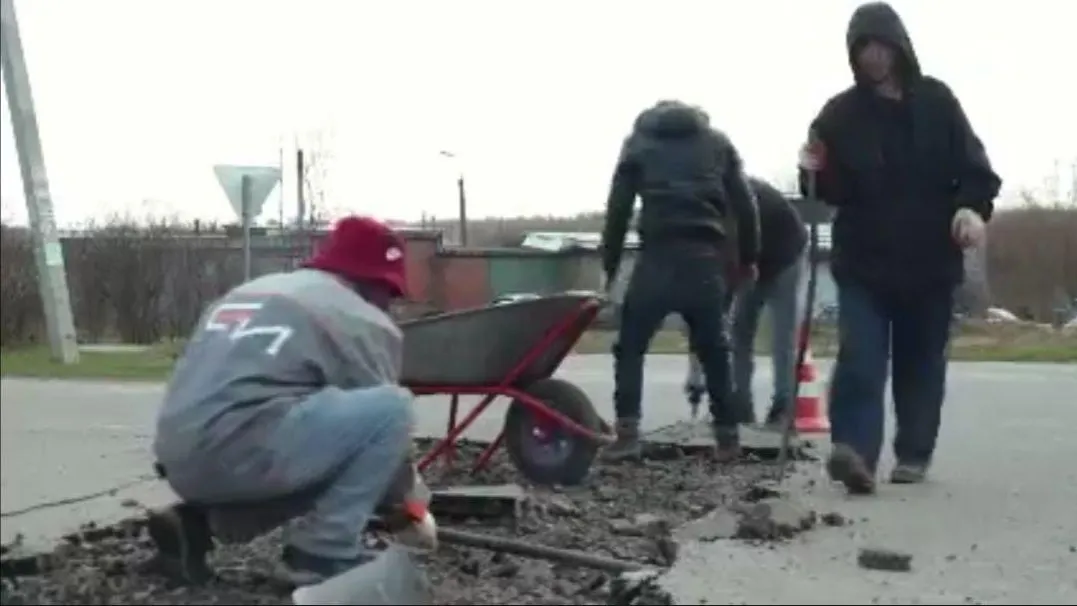 В Кашире установлены сроки выполнения работ по ямочному ремонту