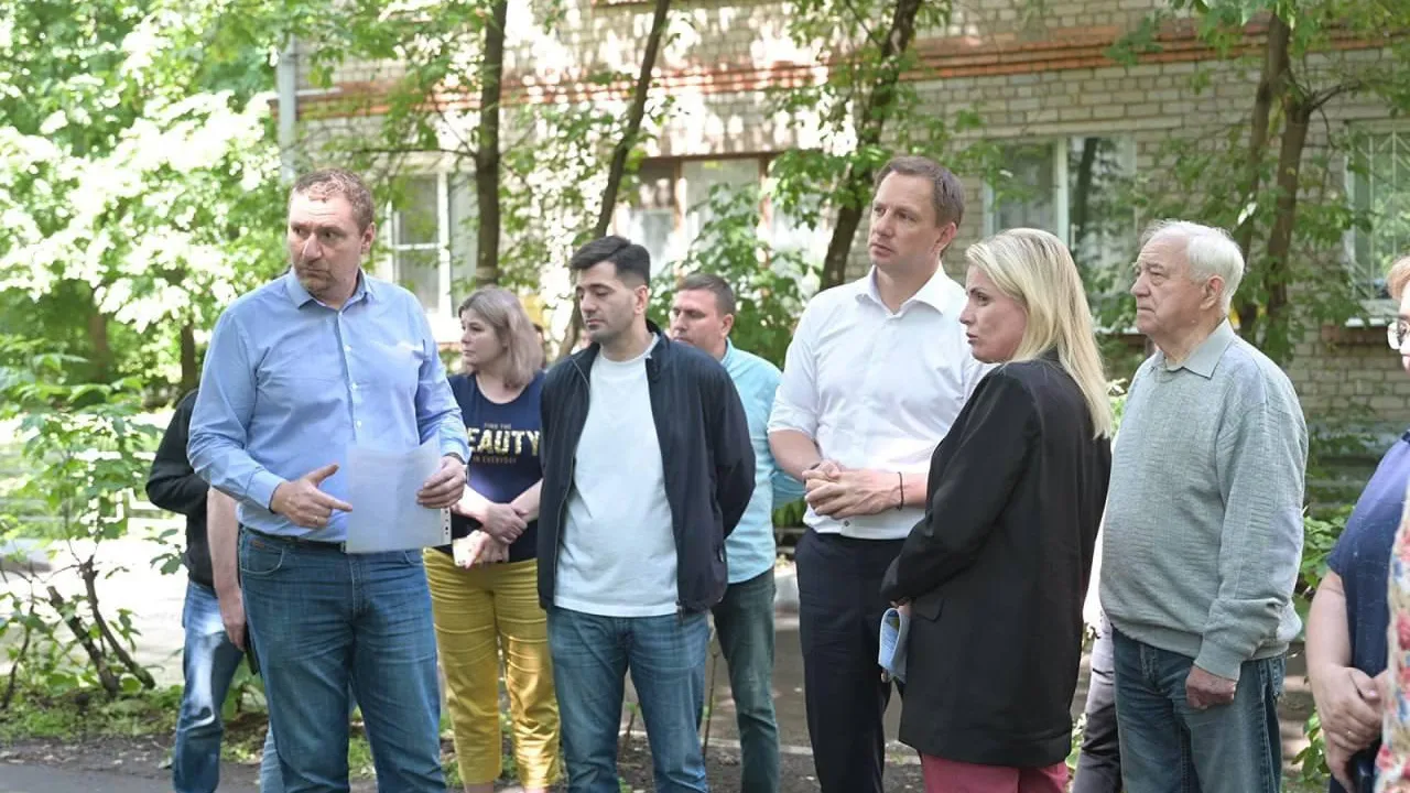 Глава городского округа Красногорск Дмитрий Волков проверил, как в округе обустраивают «народные тропы»