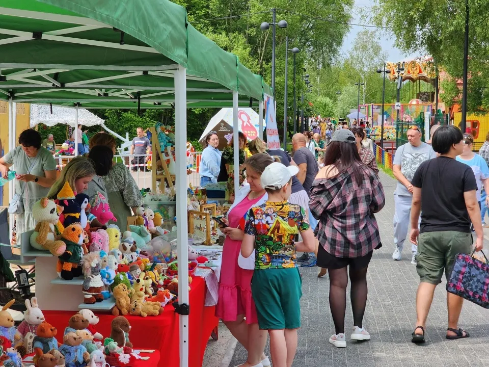 Ярмарка игрушек ручной работы