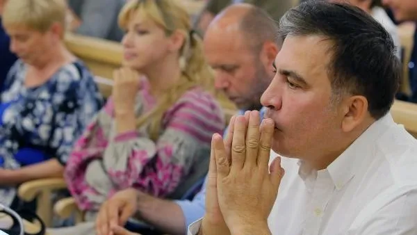 Эксперт рассказал, кто придумал свалить на РФ преступления грузинских снайперов на Майдане