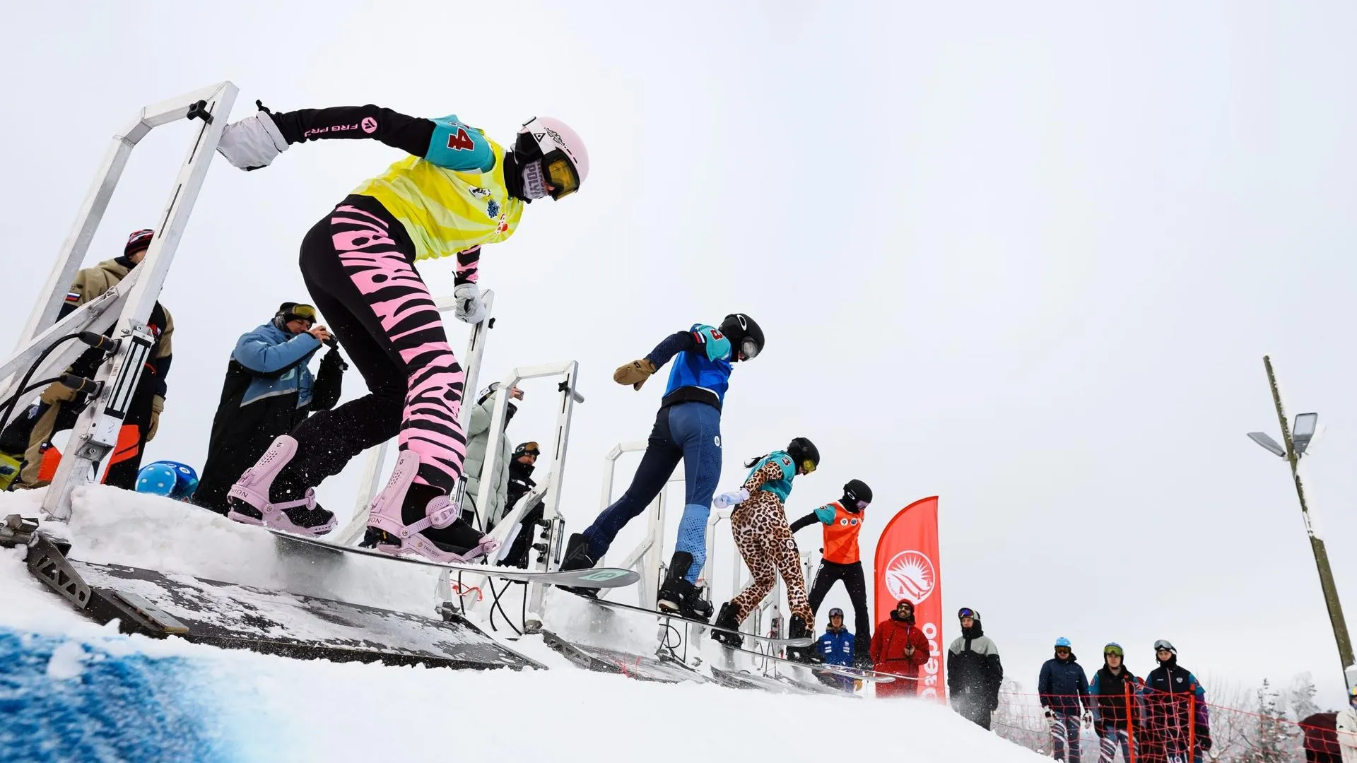 Подмосковные сноубордисты завоевали три медали на этапах Кубка России