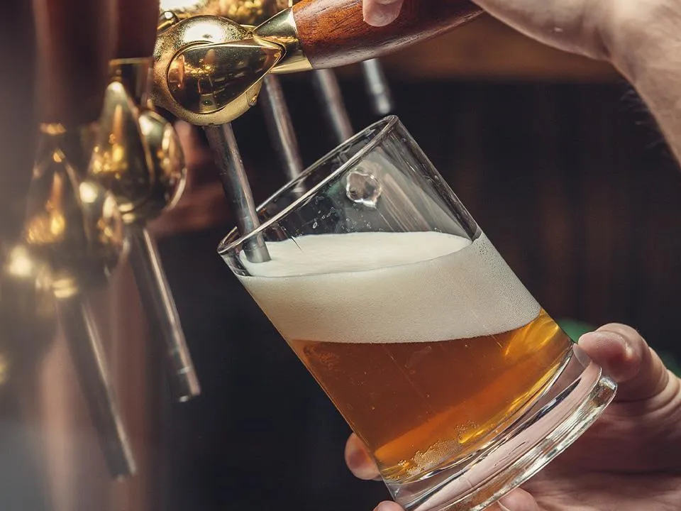 «Ничем не отличается от водки»: названа главная опасность пивного алкоголизма
