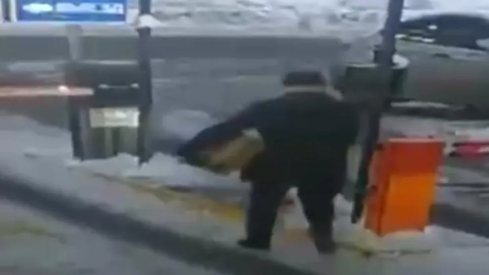 Скриншот из видео Telegram-канала "Осторожно, Москва"