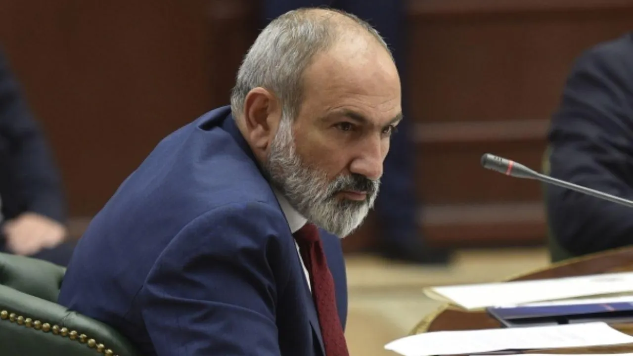 Пашинян заявил о готовности подать в отставку