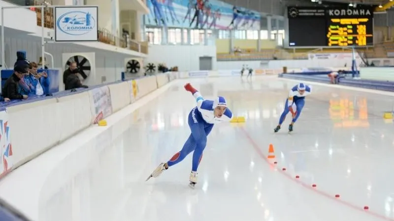 Чемпионат Европы по конькобежному спорту стартует в Подмосковье 