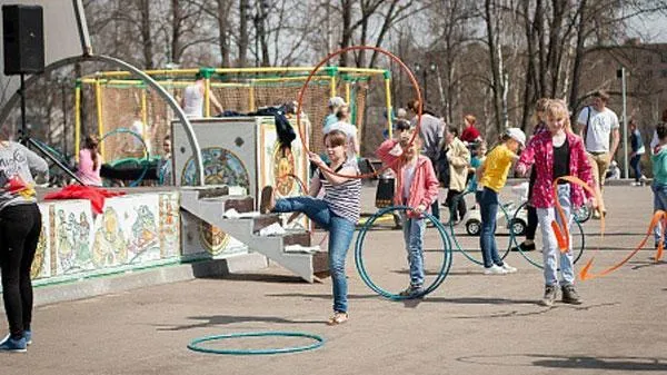 К 1 мая парки Подмосковья подготовили праздничные мероприятия