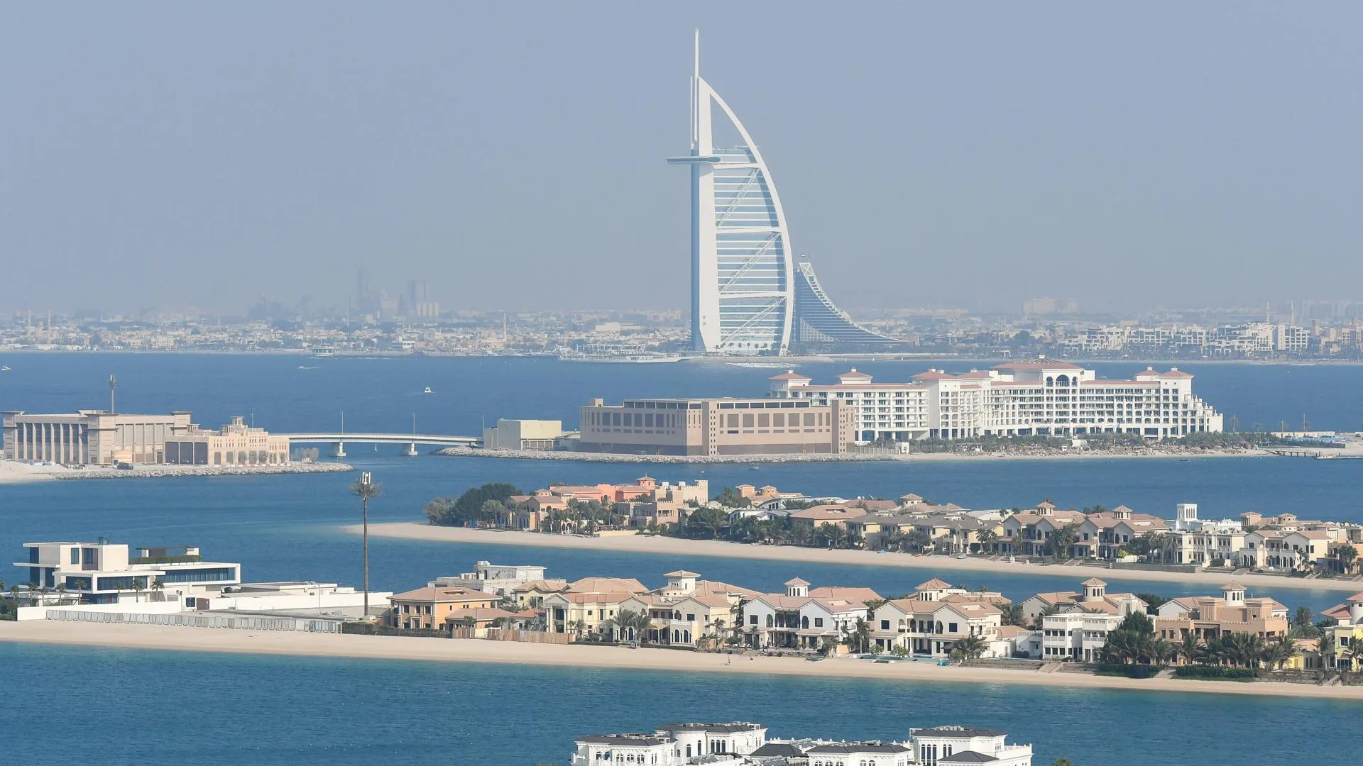 Artur Widak/ZUMAPRESS.com