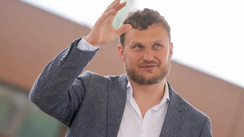 «Домики в виде коровы? А почему нет?»: на ферме Олега Сироты задумались о создании глэмпинга