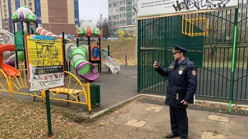Более ста нарушений по содержанию детских площадок устранили в Солнечногорске