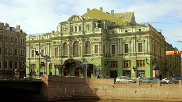 Режиссера петербургского театра Никанорова нашли мертвым в поселке Ленинградской области