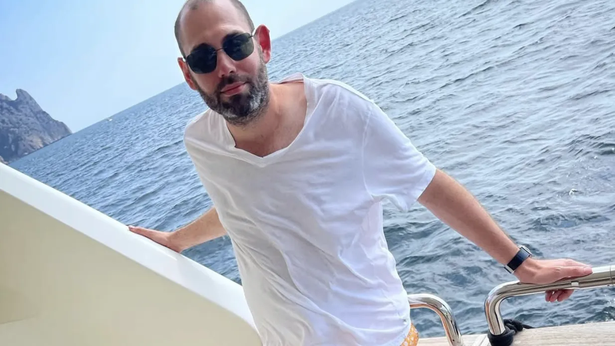 Соцсети Семена Слепакова