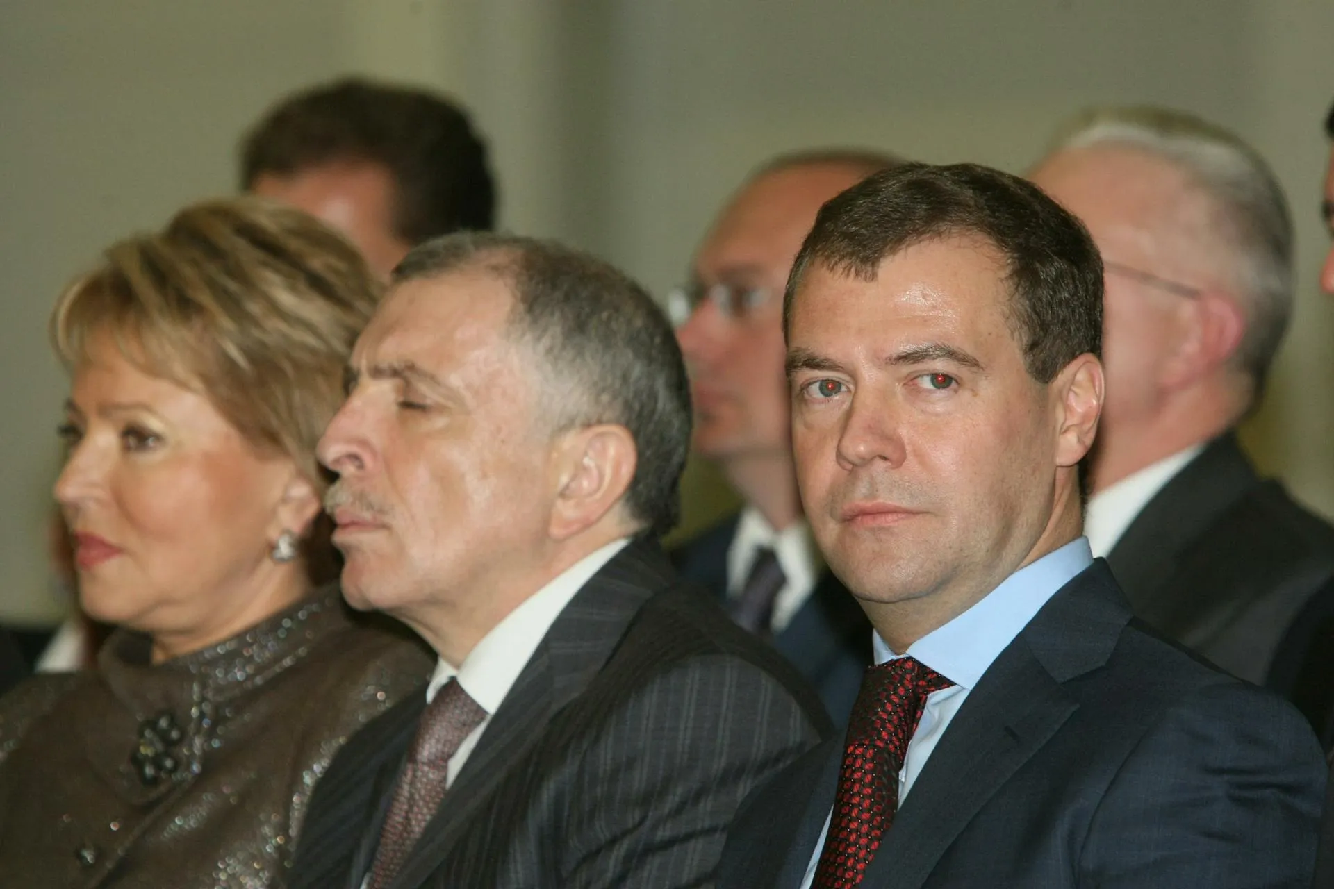 Zamir Usmanov/Russian Look