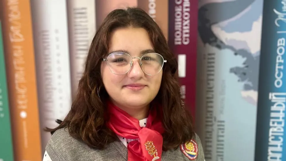 Юных жителей Талдомского округа наградили именными стипендиями