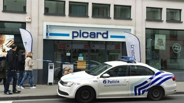 В Бельгии неизвестный расстрелял полицейских