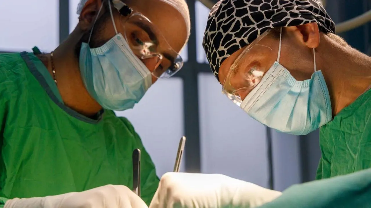 Врачи в Люберцах спасли женщину, которой грозил инсульт из-за сосудистой петли