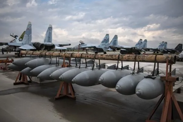 Авиационные ракеты на аэродроме базирования истребителей ВКС России, задействованных в спецоперации