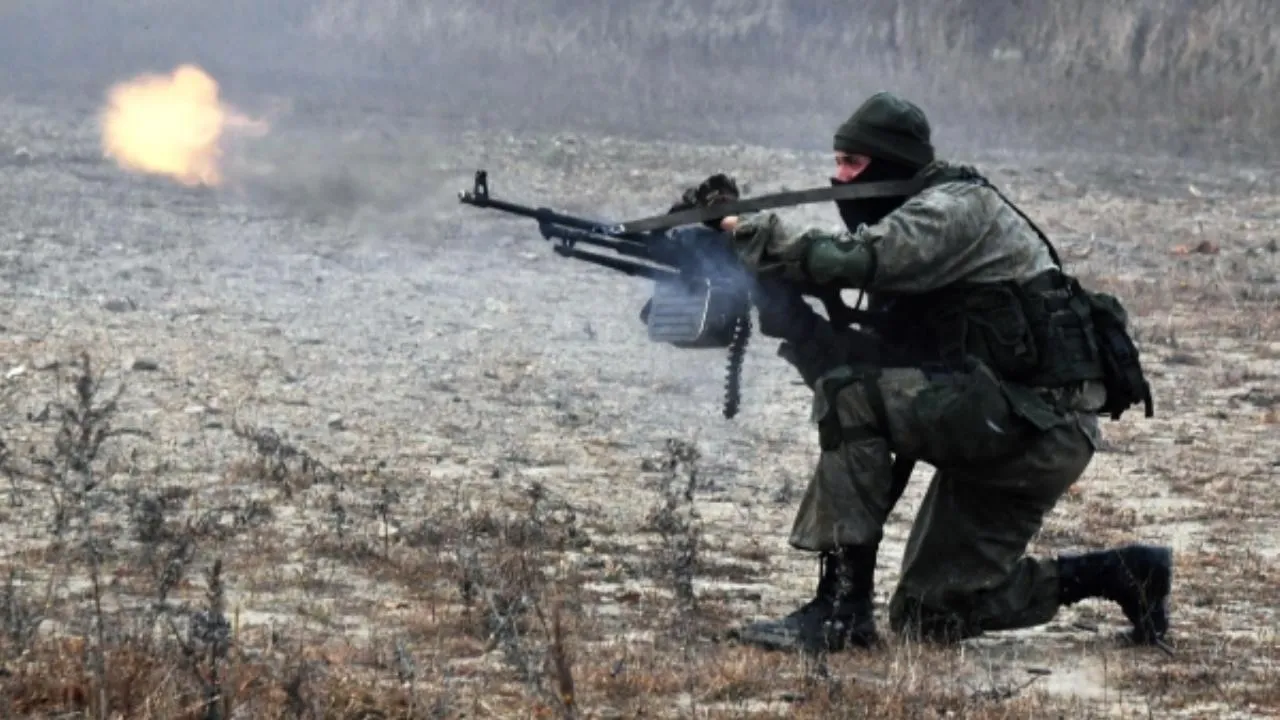Украинские нацгвардейцы обстреляли своих военных за попытку оставить позиции