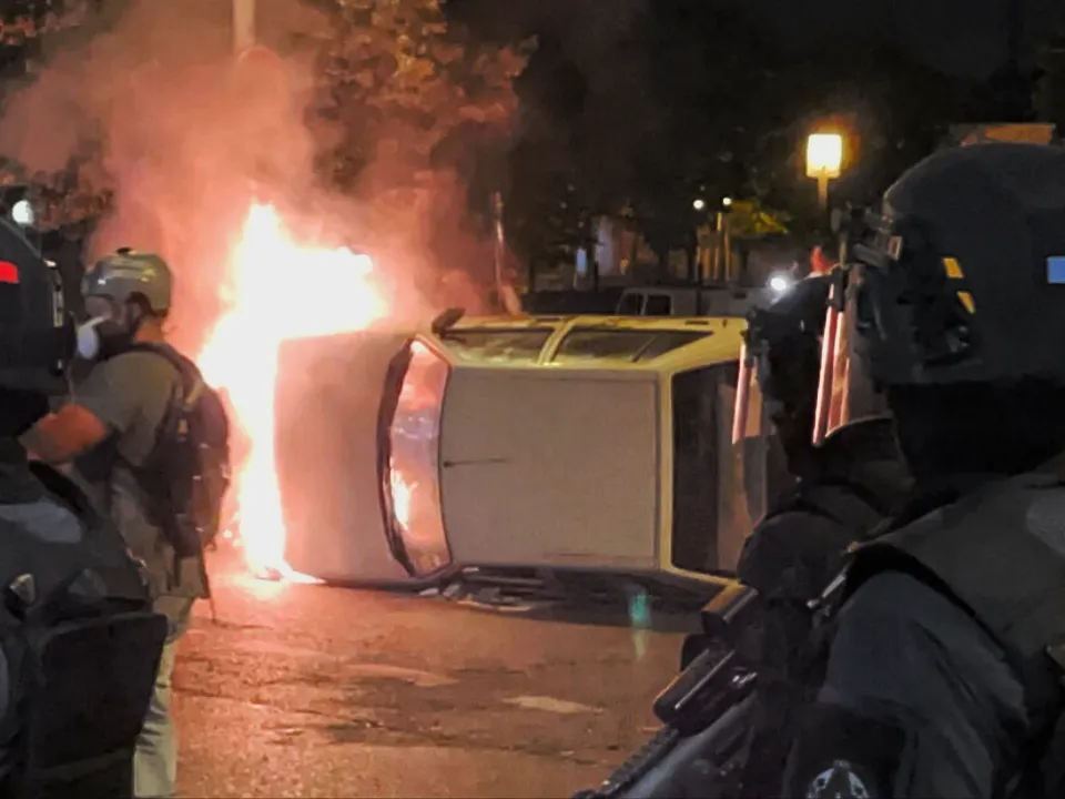 «Участники будут выявлены и осуждены»: социолог рассказал о последствиях беспорядков во Франции