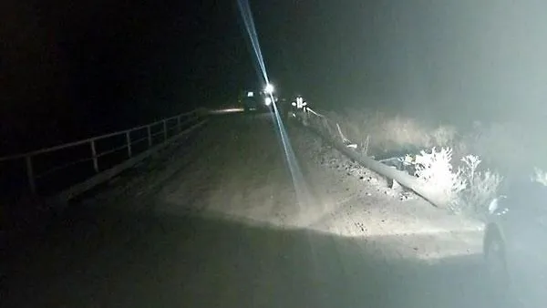 В Башкирии автомобиль на большой скорости сорвался с моста, есть погибшие
