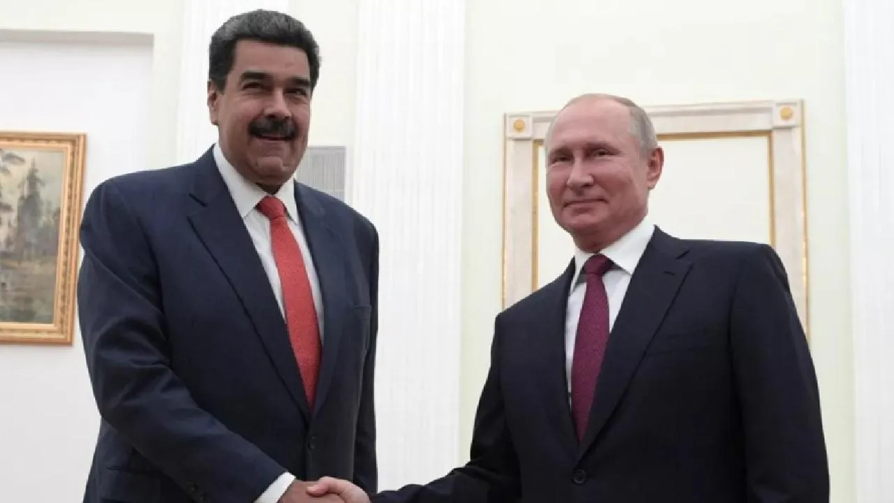 Путин провел телефонный разговор с президентом Венесуэлы Мадуро