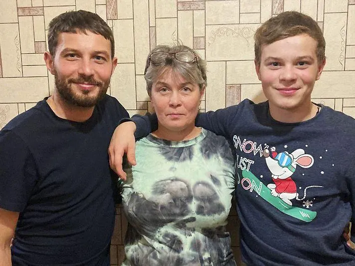 Параллельную реальность создали родные для матери солдата, ушедшего на СВО