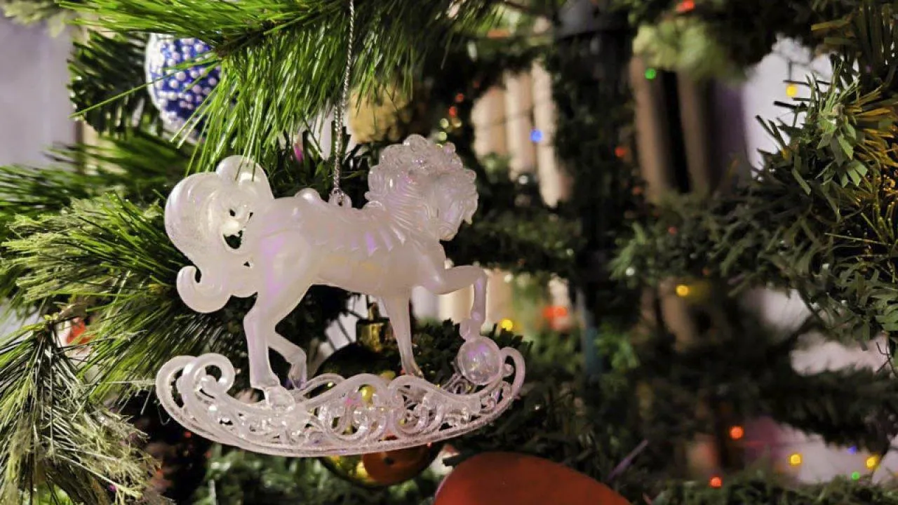 «От 720 руб. до 148 тыс. за одно дерево». Как выбрать искусственную елку на Новый год и не пожалеть