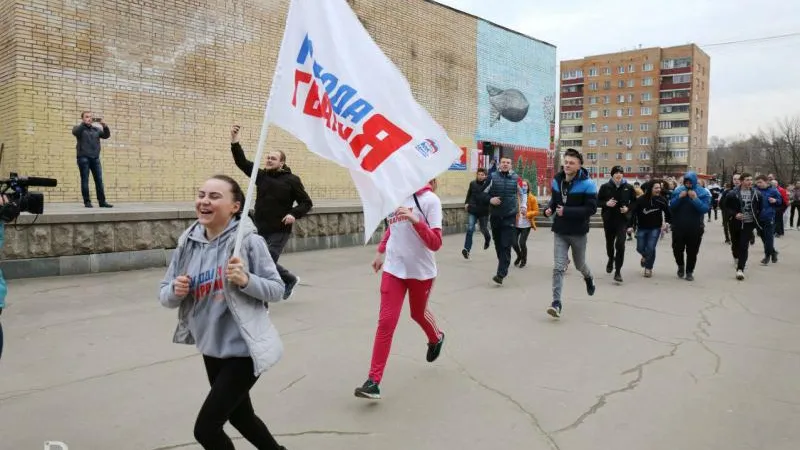 Молодогвардейцы Подмосковья отметили День здоровья пробежкой