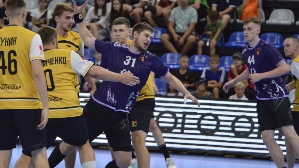 Фото: гандбольный клуб Чеховские медведи