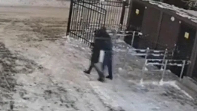 Бони и Клайд из Хотьково оставили без отопления женский туалет в парке 