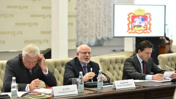 В школах региона нужно создать ученические суды – Федотов