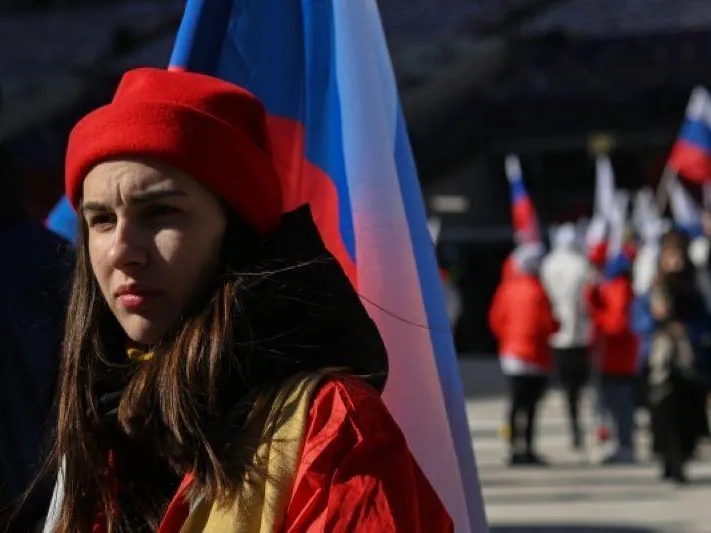 «У людей слабый мозг, легко промываемый»: Депутат ГД о западной русофобии