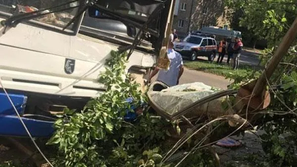 В Уфе в ДТП с пассажирским автобусом пострадали люди