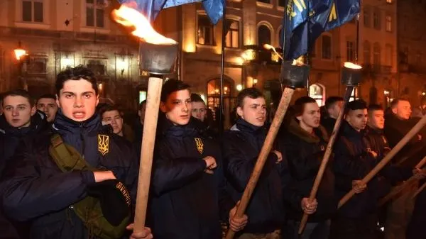 Экс-депутат Рады: на Украине оружие находится у психопатов и нациков