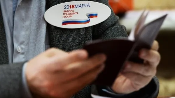 Первый зампред Мособлдумы Лариса Лазутина проголосовала в Одинцове