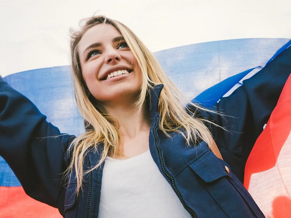 22 августа — День государственного флага Российской Федерации: история и значение триколора