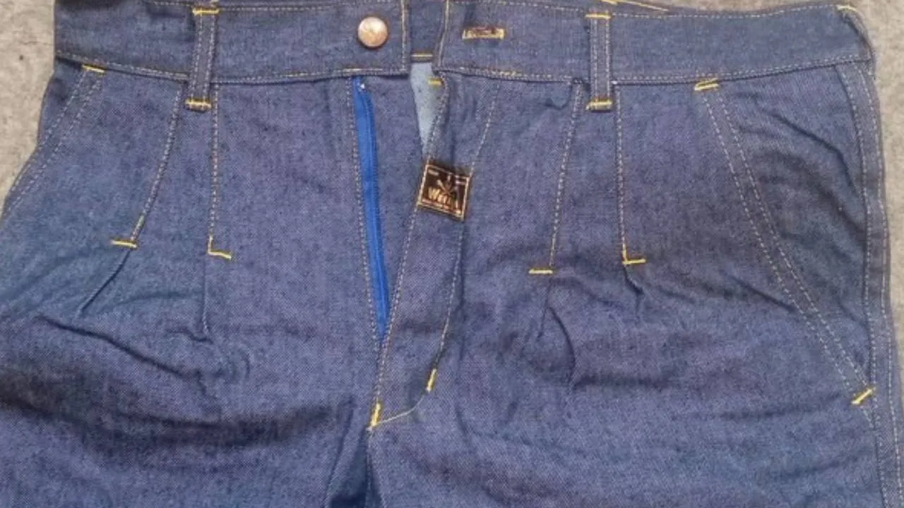 Фото: городская доска объявлений