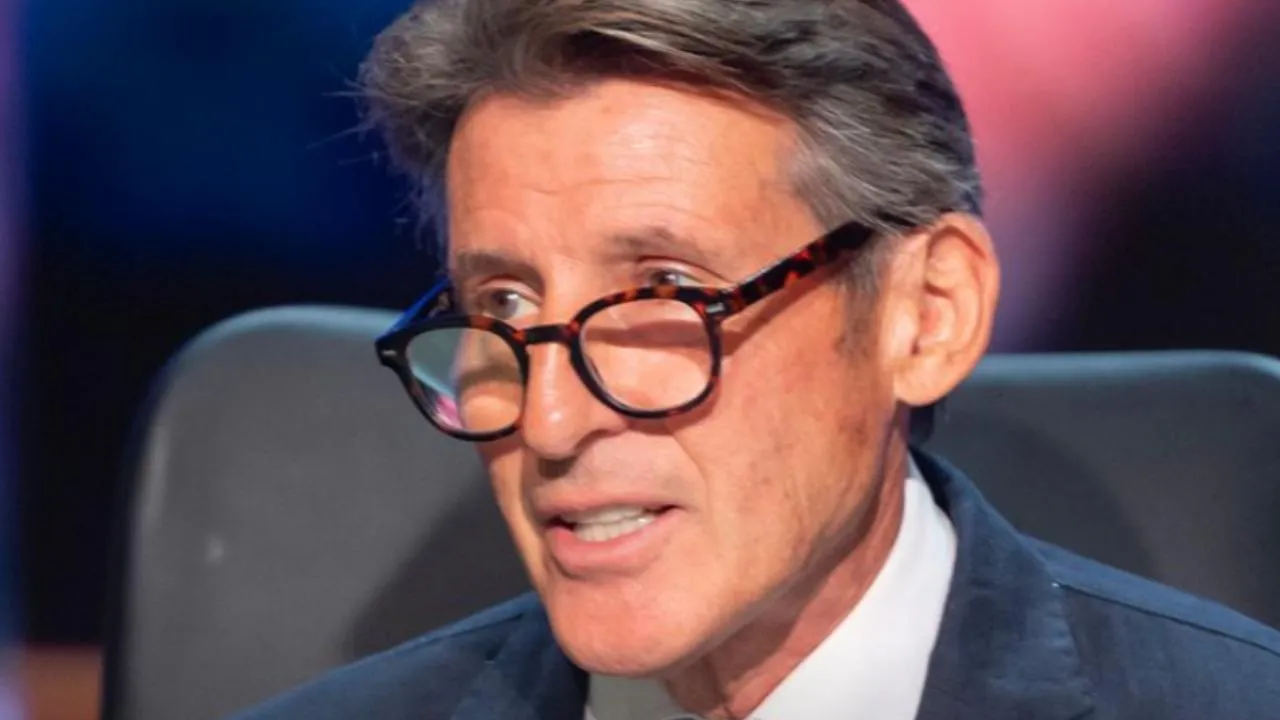 Себастьян Коу