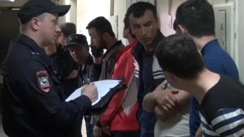 Четыре десятка нелегалов выявил рейд в Сергиевом Посаде