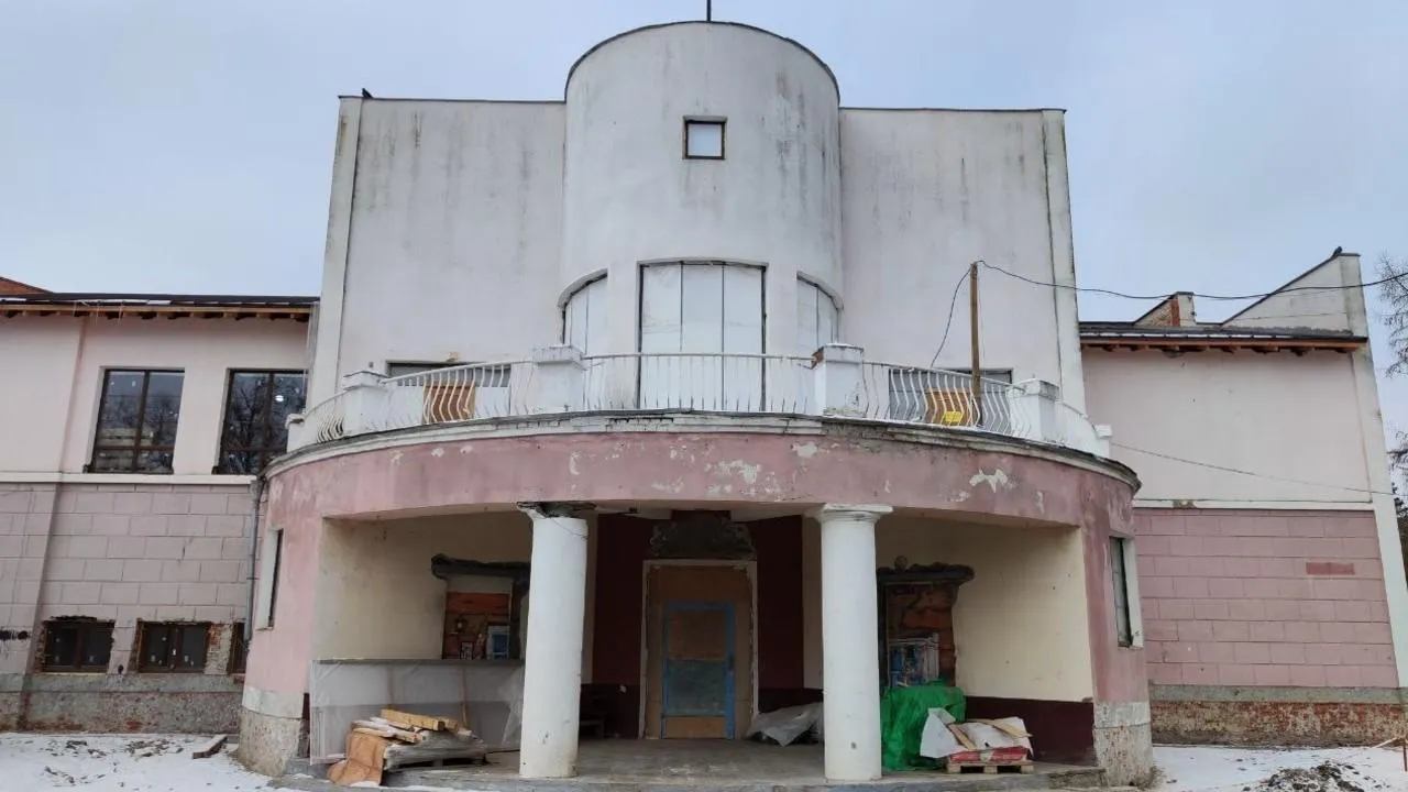Капремонт в ДК им. Нариманова в Шатуре выполнили наполовину