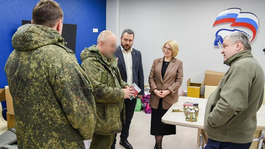 Генераторы, бензопилы и открытки: в зону СВО передан гуманитарный груз от округа Мытищи