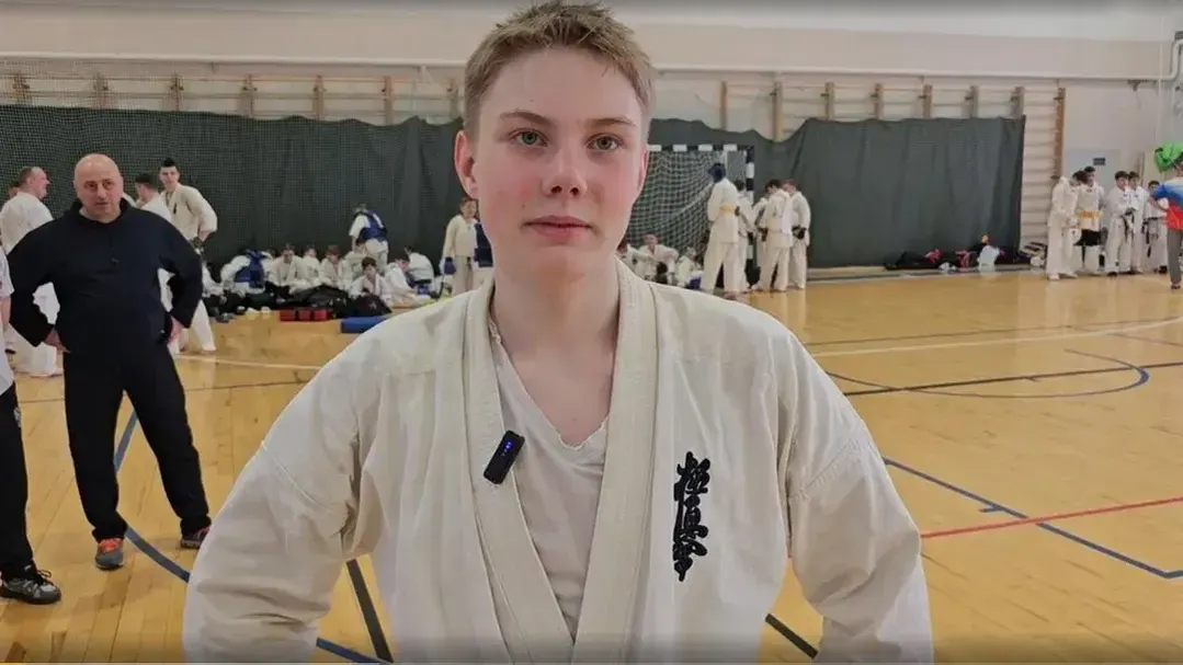 Александр Дрожжин