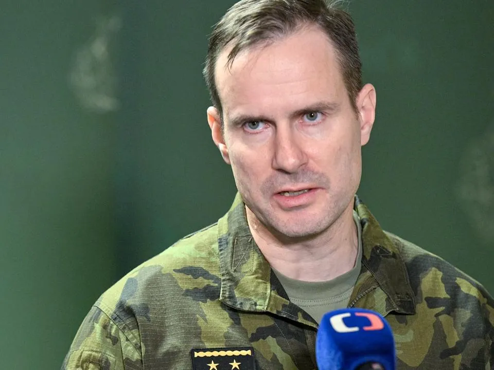 «Манипулируют прошлым»: зачем маленькая армия Чехии пригрозила войной России
