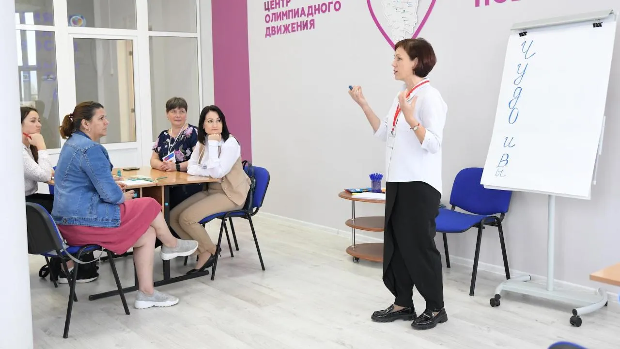 Новый обучающий проект для педагогов «В класс пришел приемный ребенок» стартовал в Подмосковье