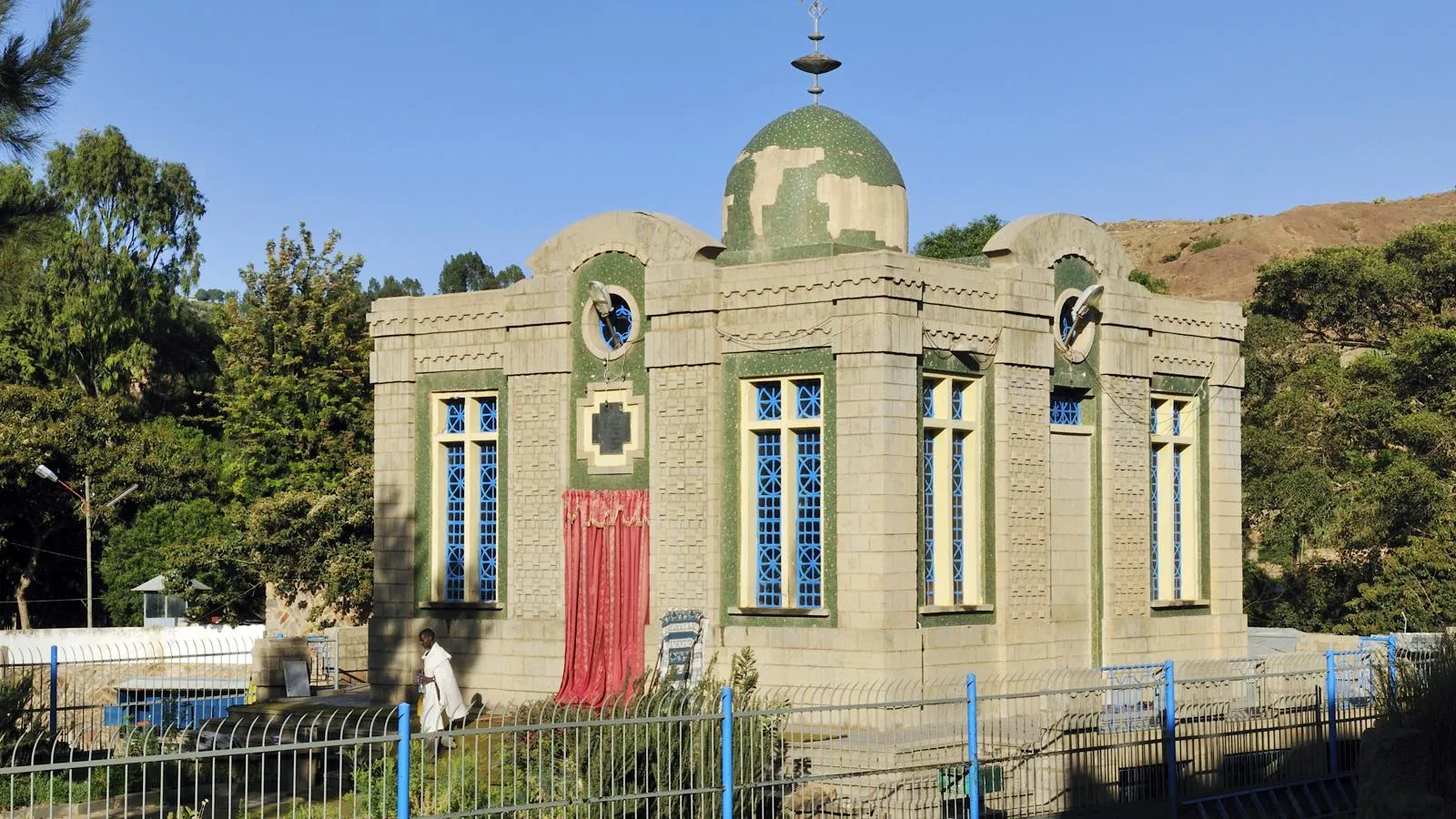 Часовня Ковчега Завета Эфиопской православной церкви в Аксуме. Egmont Strigl