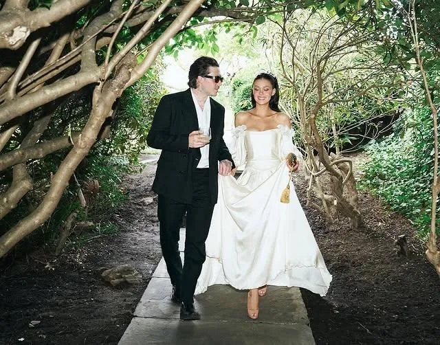 Никола Пельтц