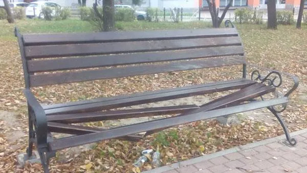 аккаунт страницы "Подслушано в Серпухове" ВКонтакте